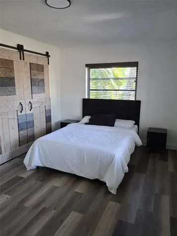 1435 Wiley Street Hollywood FL 33020