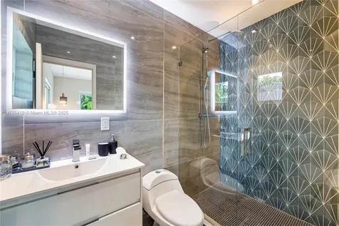 10658 NE 11th Avenue Miami Shores FL 33138