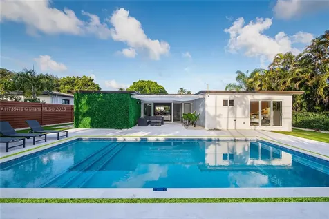 10658 NE 11th Avenue Miami Shores FL 33138