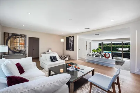 10658 NE 11th Avenue Miami Shores FL 33138