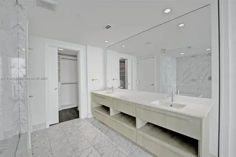 3131 NE 7th Avenue Miami FL 33137