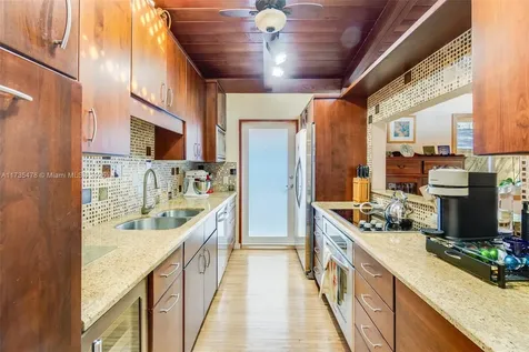 4025 Bonita Avenue Miami FL 33133