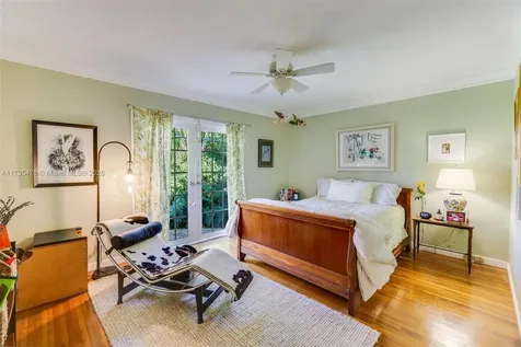 4025 Bonita Avenue Miami FL 33133