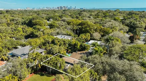 4025 Bonita Avenue Miami FL 33133