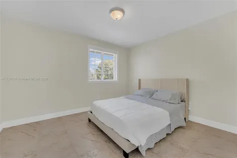7751 SW 94th Terrace Miami FL 33156