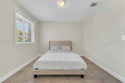 7751 SW 94th Terrace Miami FL 33156