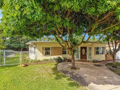 230 NW 57th Court Miami FL 33126