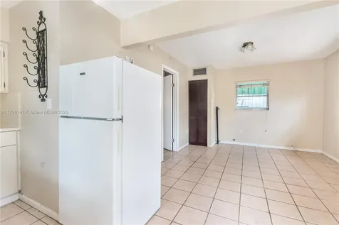 230 NW 57th Court Miami FL 33126