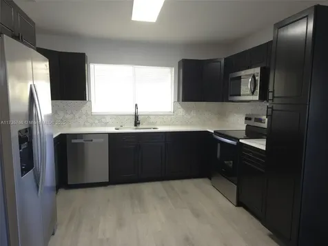 1407 SE Larkwood Circle Port St. Lucie FL 34952