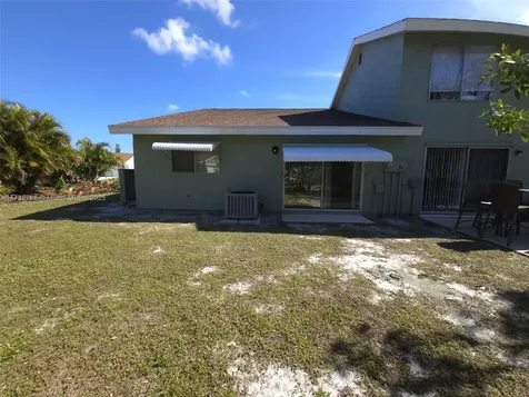1407 SE Larkwood Circle Port St. Lucie FL 34952