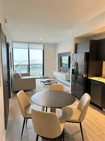 398 NE 5th Street Miami FL 33132
