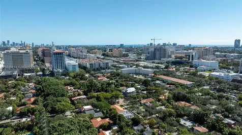 513 Giralda Avenue Coral Gables FL 33134