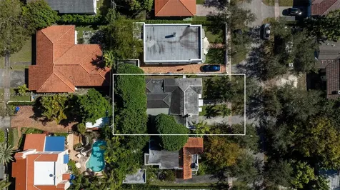 513 Giralda Avenue Coral Gables FL 33134