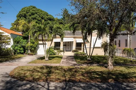 513 Giralda Avenue Coral Gables FL 33134