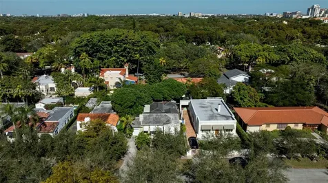 513 Giralda Avenue Coral Gables FL 33134