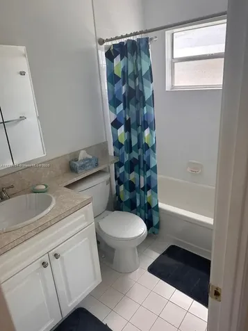 Lauderdale Lakes FL 33319