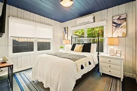 1109 NE 3rd Street Fort Lauderdale FL 33301