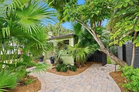 1109 NE 3rd Street Fort Lauderdale FL 33301