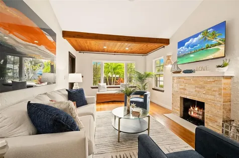 1109 NE 3rd Street Fort Lauderdale FL 33301