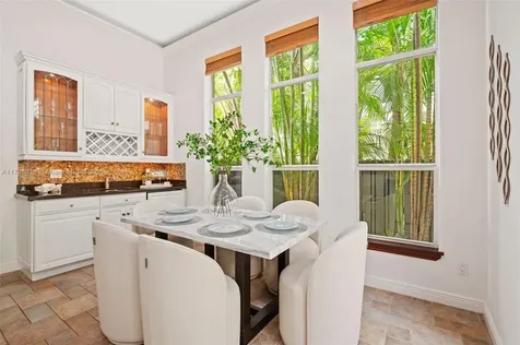 1109 NE 3rd Street Fort Lauderdale FL 33301