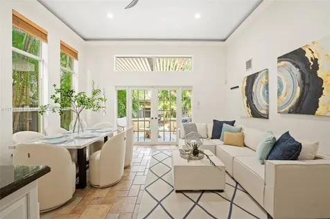 1109 NE 3rd Street Fort Lauderdale FL 33301