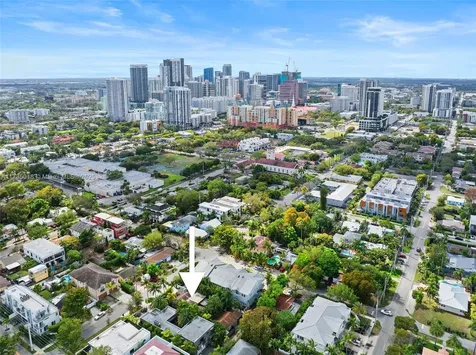 1109 NE 3rd Street Fort Lauderdale FL 33301