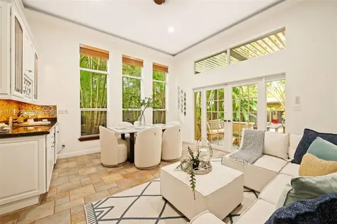 1109 NE 3rd Street Fort Lauderdale FL 33301