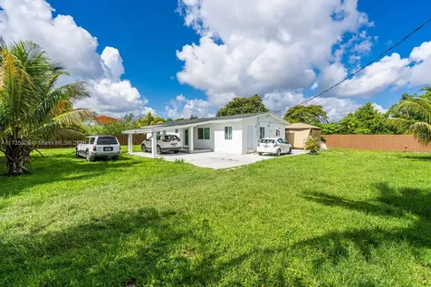 18650 SW 204th Avenue Miami FL 33187