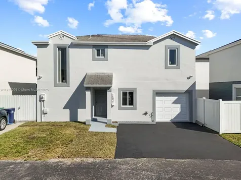14821 SW 90th Terrace Miami FL 33196