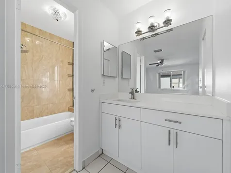 14821 SW 90th Terrace Miami FL 33196