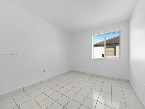 14821 SW 90th Terrace Miami FL 33196