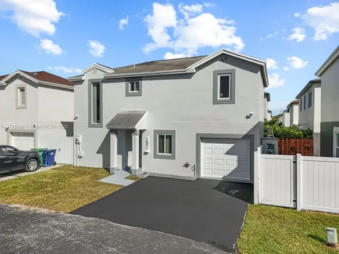 14821 SW 90th Terrace Miami FL 33196