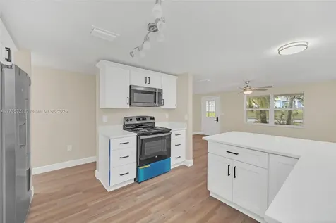 739 W Crawford Street Lakeland FL 33805