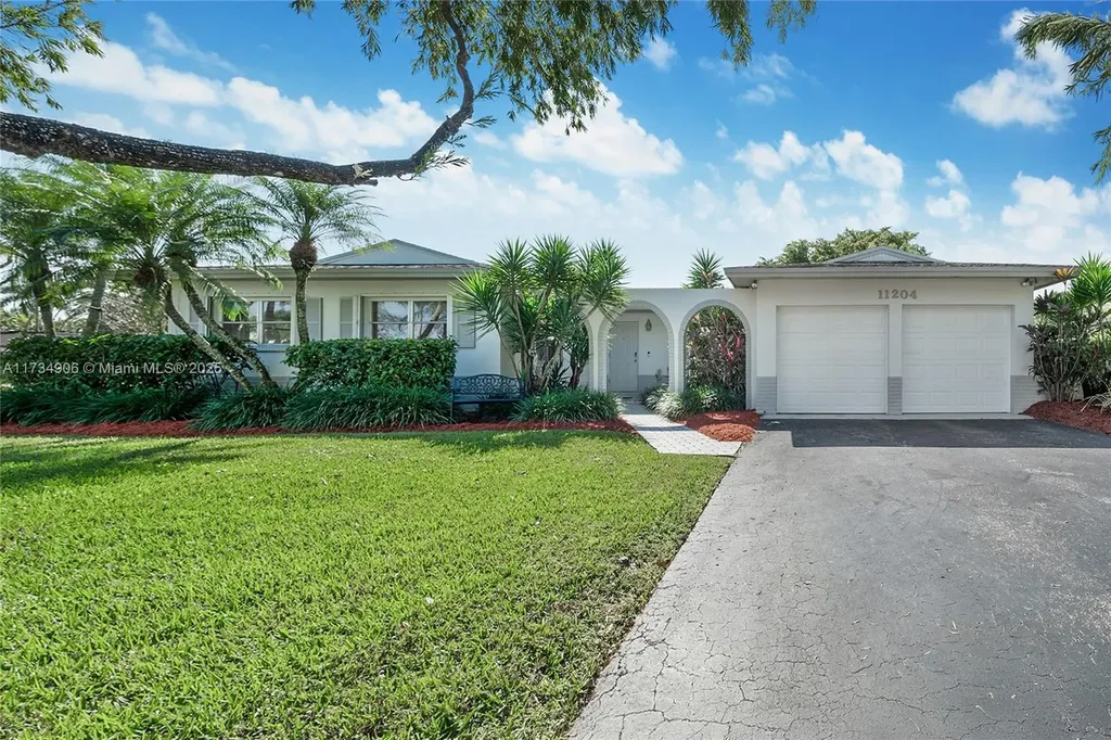 11204 SW 133rd Terrace Miami FL 33176