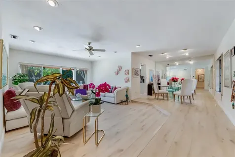 11204 SW 133rd Terrace Miami FL 33176