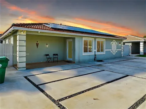 27654 SW 132nd Place Homestead FL 33032