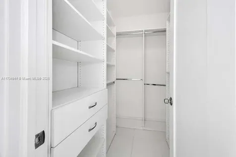 485 Ridgewood Road Key Biscayne FL 33149