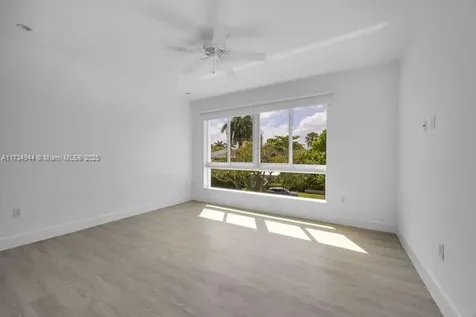 485 Ridgewood Road Key Biscayne FL 33149