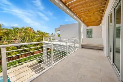 485 Ridgewood Road Key Biscayne FL 33149
