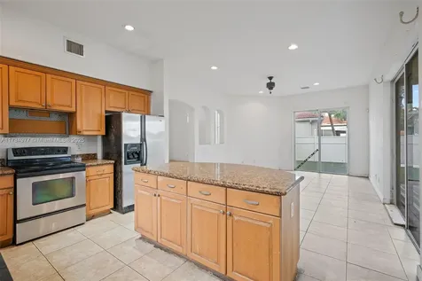 14076 SW 54th Street Miramar FL 33027