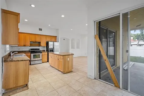 14076 SW 54th Street Miramar FL 33027