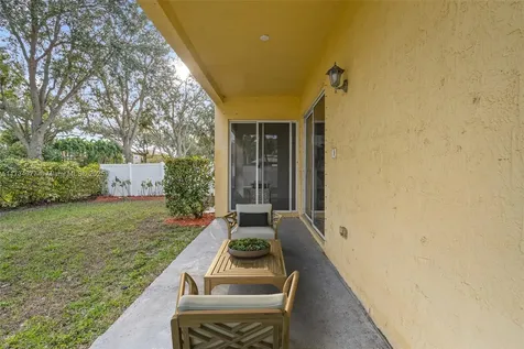 14076 SW 54th Street Miramar FL 33027