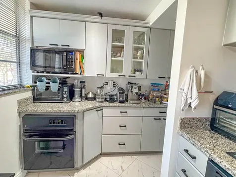 2930 Point East Drive Aventura FL 33160