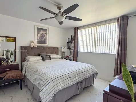 2930 Point East Drive Aventura FL 33160