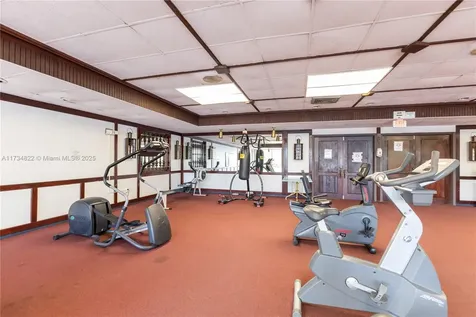 2930 Point East Drive Aventura FL 33160