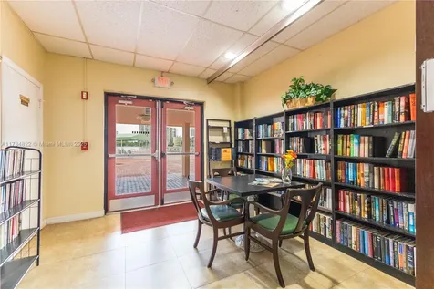 2930 Point East Drive Aventura FL 33160
