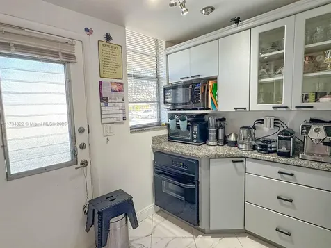 2930 Point East Drive Aventura FL 33160