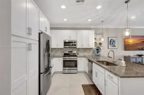 13597 SW Oceanus Boulevard Port St. Lucie FL 34987