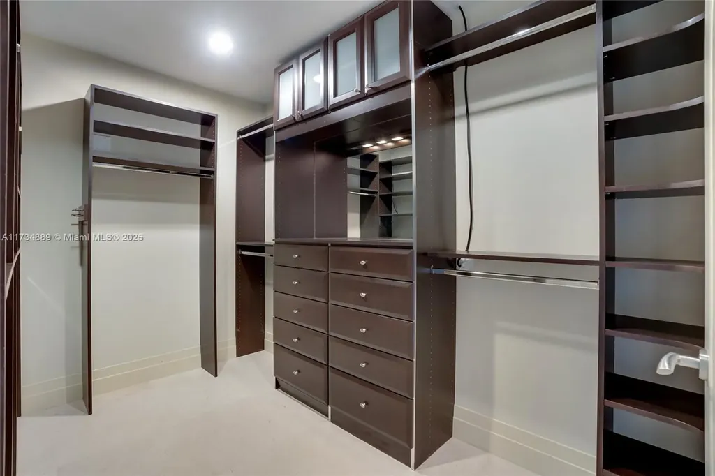 2620 NE 30th Avenue Fort Lauderdale FL 33306