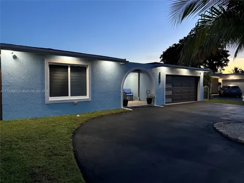 8570 NW 20th Court Sunrise FL 33322